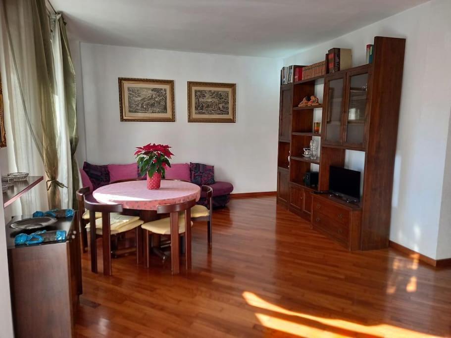 Apartamento Casa Lola Livorno Exterior foto